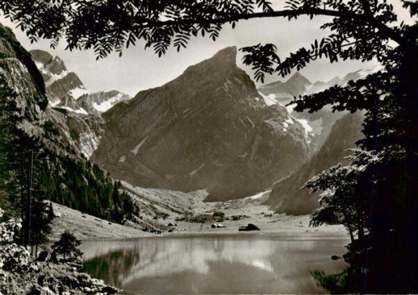 Seealpsee Saentis IR mit Altmann Rossmad und Säntis