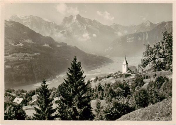 Amden SG Mattstock Panorama mit Kirche