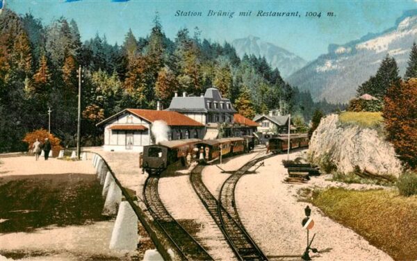 Bruenig  OW Station Brünig mit Restaurant