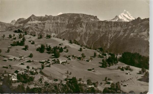 Waldegg Beatenberg mit Faulhorn Wetterhorn Schreckhorn