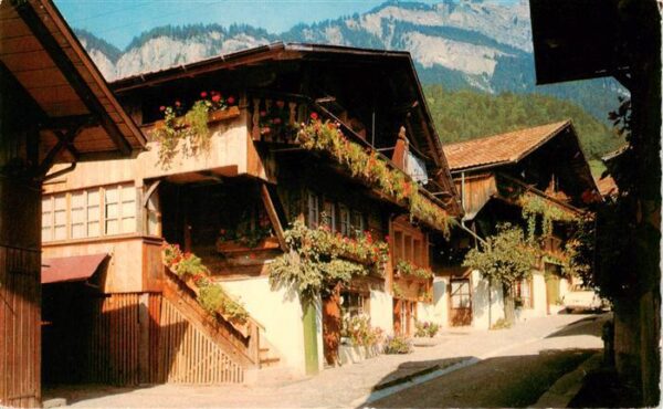 Brienz Brienzersee BE Alte Häuser an der Brunngasse