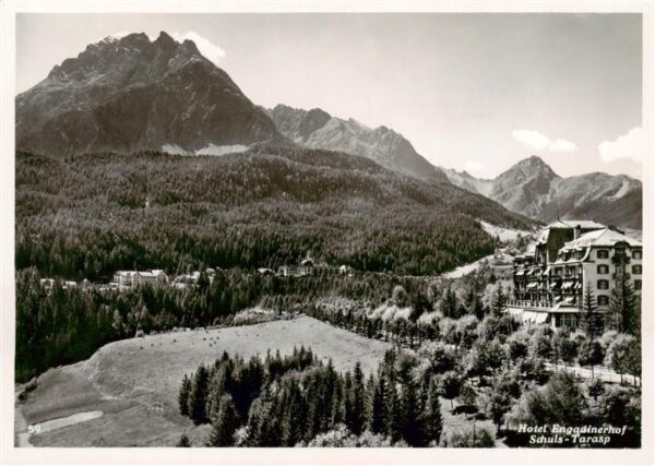 Schuls Scuol GR Hotel Engadinerhof Fliegeraufnahme