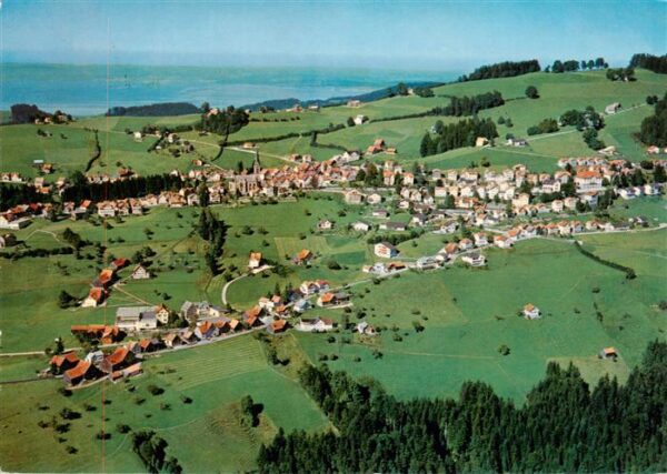 Rehetobel Fliegeraufnahme mit Blick zum Gupf und