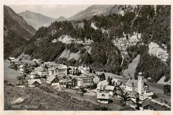 Melchtal Melchthal OW Ortsansicht mit Kirche Bergdorf Alpen