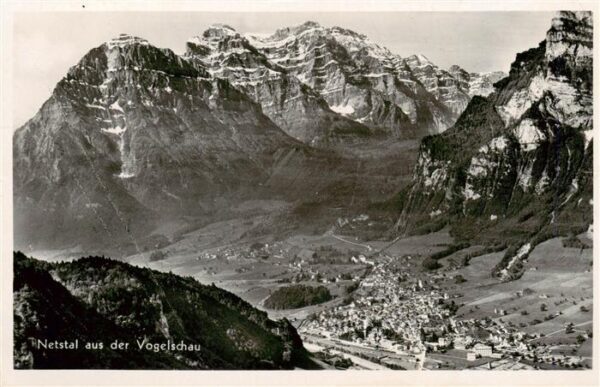 Netstal GL aus der Vogelschau Alpenpanorama