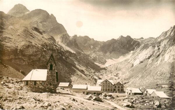 Meglisalp 1520m Altmann AR mit Kirche und Säntis