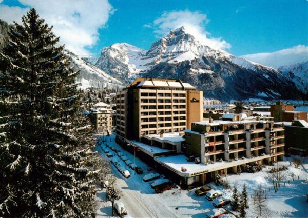 Engelberg  OW Dorint Hotel Regina Titlis mit Hahnen
