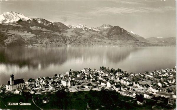 Gersau Vierwaldstaettersee SZ Panorama Alpen