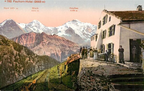 Grindelwald BE Faulhorn Hotel mit Eiger Mönch und Jung