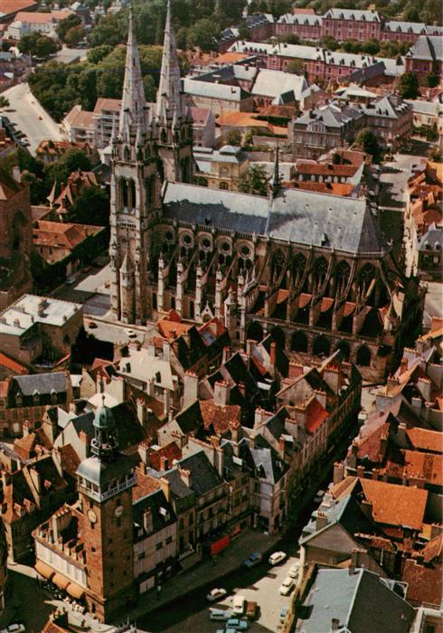 Moulins  03 Allier Le beffroi Jacquemart aux automates cel