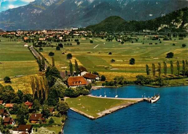 Interlaken BE Fliegeraufnahme mit Strandhotel Neuhaus
