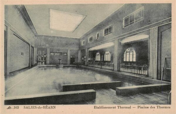 Salies-de-Bearn 64 Pyrenees-Atlantiques Establissement Thermal Piscine des Ther