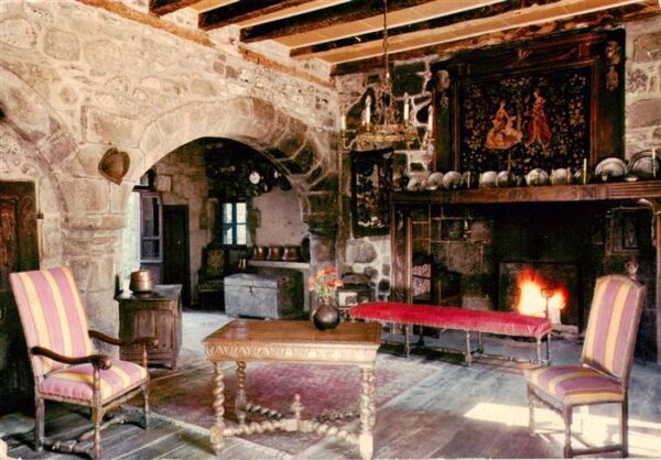 Salers 15 Cantal Ancien Hotel du Baillage La Grande Sall