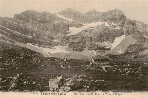 Salvan VS Hotel Dent du Midi et la Tour Sallere