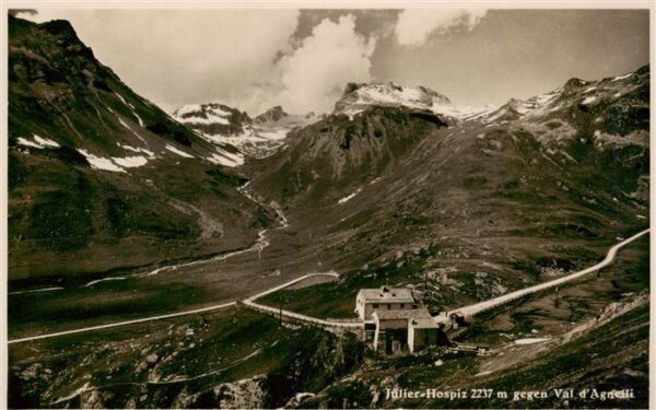 Julier-Hospitz 2237m GR mit Val d'Agnelli
