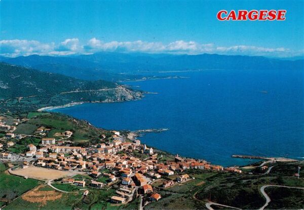 Cargese 2A Corse-du-Sud Le typique village perche sur une petit