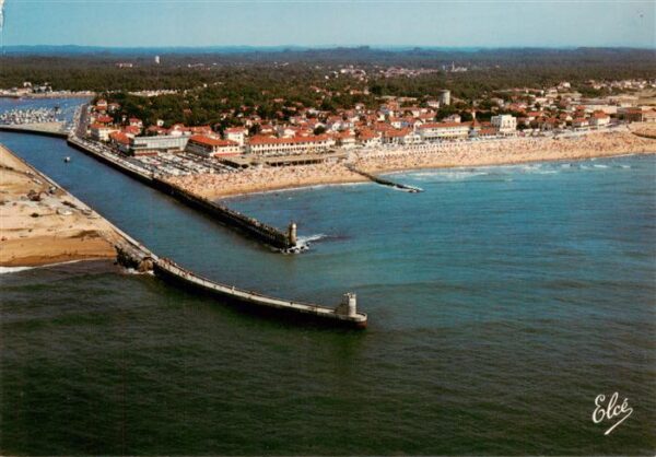Capbreton Grande Plage Entrée du port vue aérienn