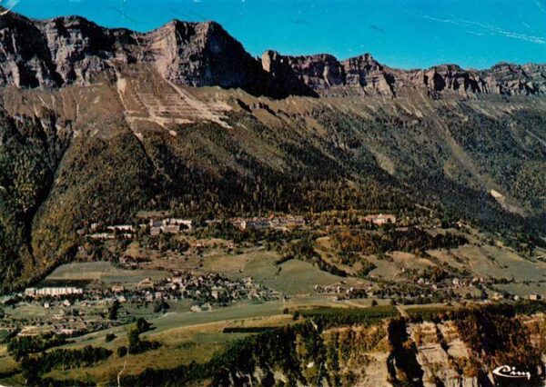 St-Hilaire-du-Touvet 38 Isere Vue generale aerienne du Plateau des Pe