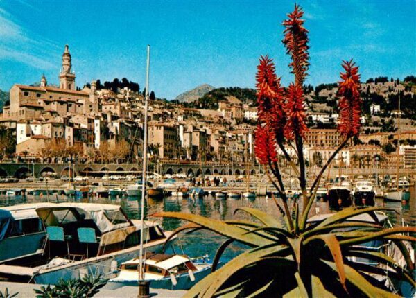 Menton 06 Le Port et la Vielle Ville