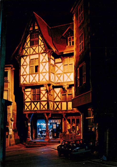 Thiers 63 Puy-de-Dome Le Pirou de nuit