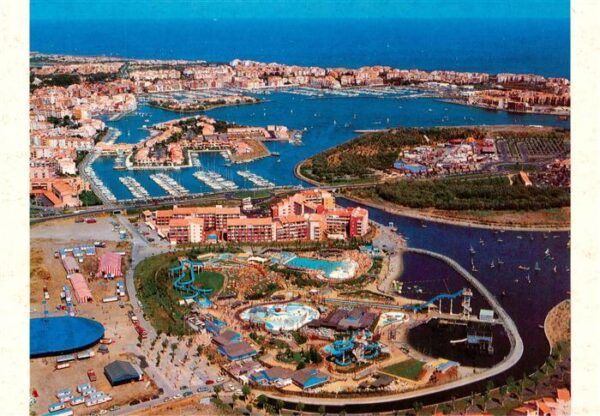 Le Cap d-Agde-sur-Mer 34  Vue aerienne Au premier plan l'Aqualand