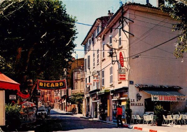 Le Luc 83 Var Place de la Liberté