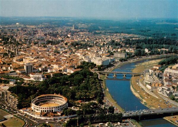 Dax 40 Landes Vue panoramique Ville Thermale Arènes e