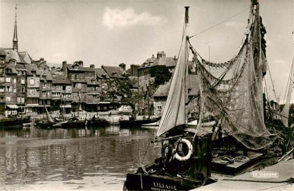 Honfleur 14 Calvados La vieux bassin