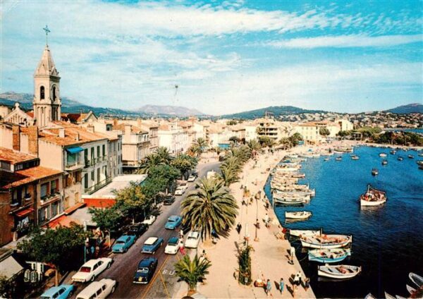 Sanary-sur-Mer 83 Les quais et le port