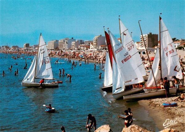 Canet-Plage 66 Pyrenees-Orientales Le départ des voiliers Plage