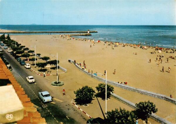 Valras-Plage 34 La plage et l'embouchure de l'Orb avec