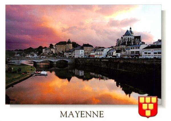 Mayenne 53 Crépuscule sur la Mayenne
