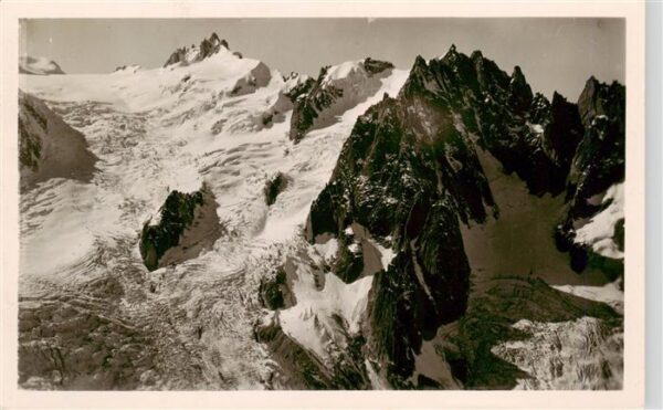 Chamonix 74 Haute-Savoie La Vallee Blanchevue de l’Aiguille du T