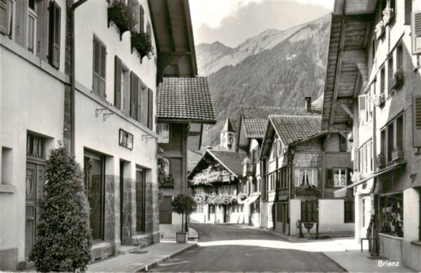 Brienz Brienzersee BE Dorfpartie