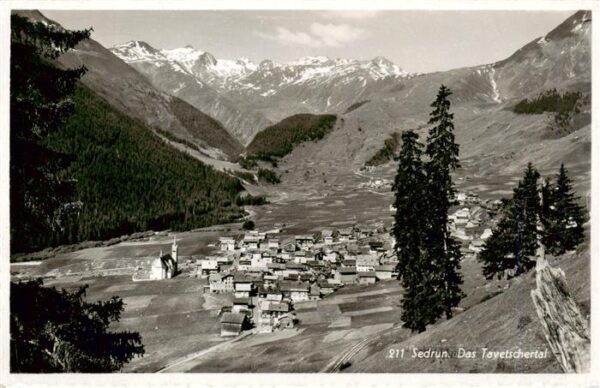 Sedrun Panorama Tavetschertal Alpen