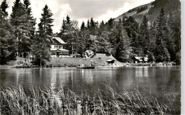 Blausee-Mitholz BE bei Kandersteg