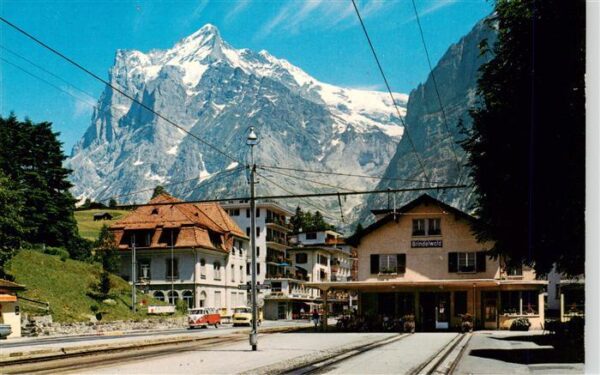 Grindelwald BE mit Wetterhorn