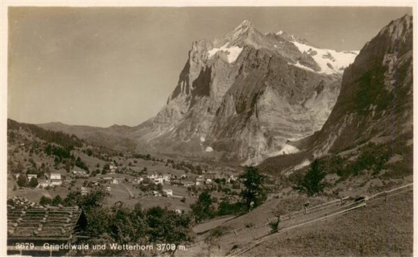 Grindelwald BE mit Wetterhorn