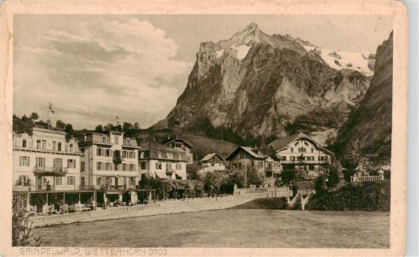 Grindelwald BE mit Wetterhorn