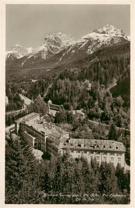 Tarasp Kurhaus Blick gegen Piz Ajüz Piz Lischa