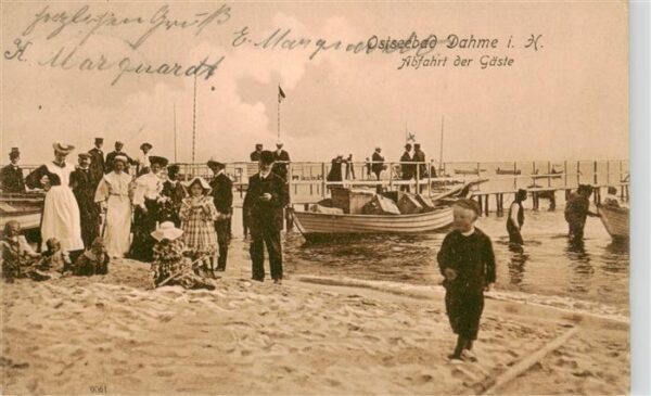 Dahme  Ostseebad Holstein Abfahrt der Gaeste Strand