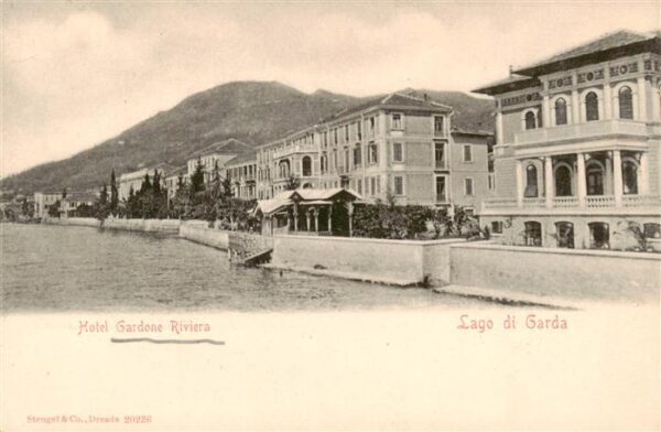 Lago di Garda IT Hotel Gardone Riviera