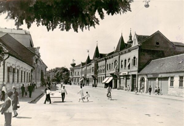 Vinkovci Croatia Strassenpartie