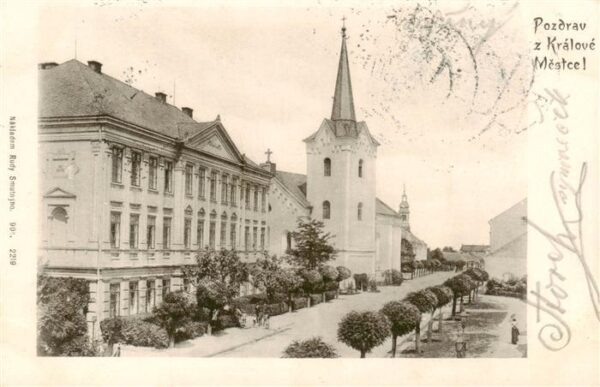 Kralove Mestec Kralove Koenigstaedtl Koenigstadtl CZ Motiv mit Kirche