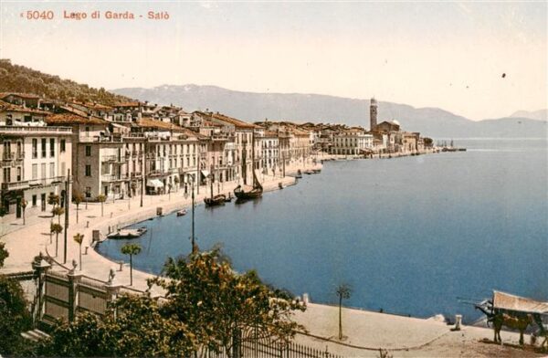 Salo Lago di Garda IT Partie am Hafen