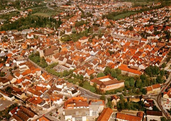 Kirchheim  Teck Stadtkern mit Schloss und Martinskirche
