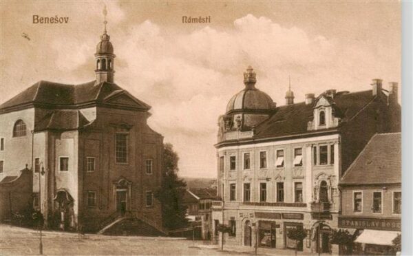 Benesov  u Prahy CZ Namesti