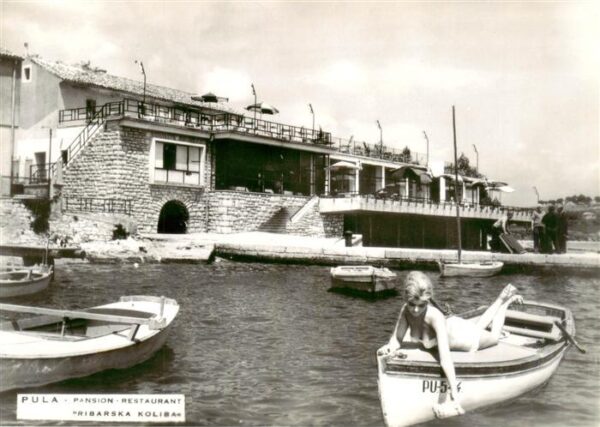 Pula Pola Croatia Pension Restaurant Pribarska Kolibar