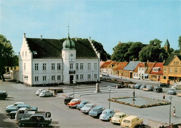 Maribo DK Torvet og Raadhuset
