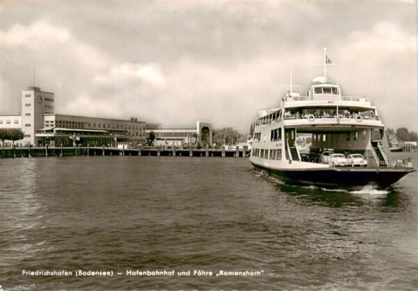 Friedrichshafen Bodensee Hafenbahnhof und Faehre Romanshorn